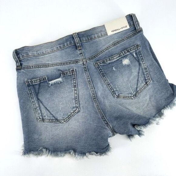 Kendall & Kylie High-Rise The Icon Distressed Cut Off Size 9 Size 8 - Picture 2 of 9